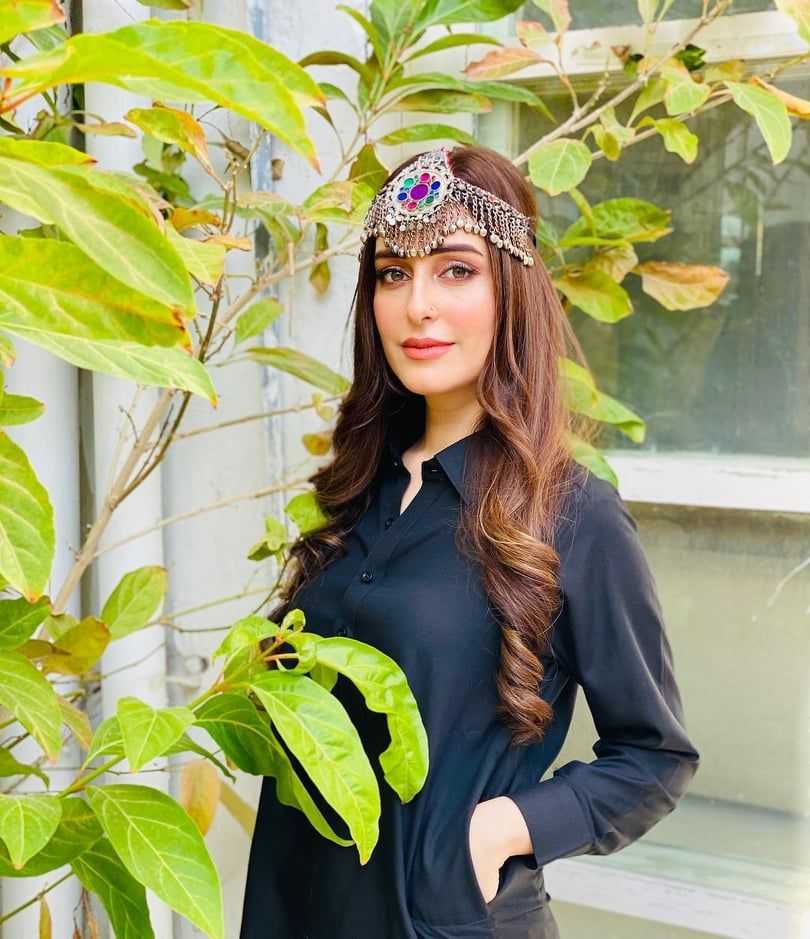 Things You Might Dont Know About Qayamat Drama Fame Beauty Sidra Niazi